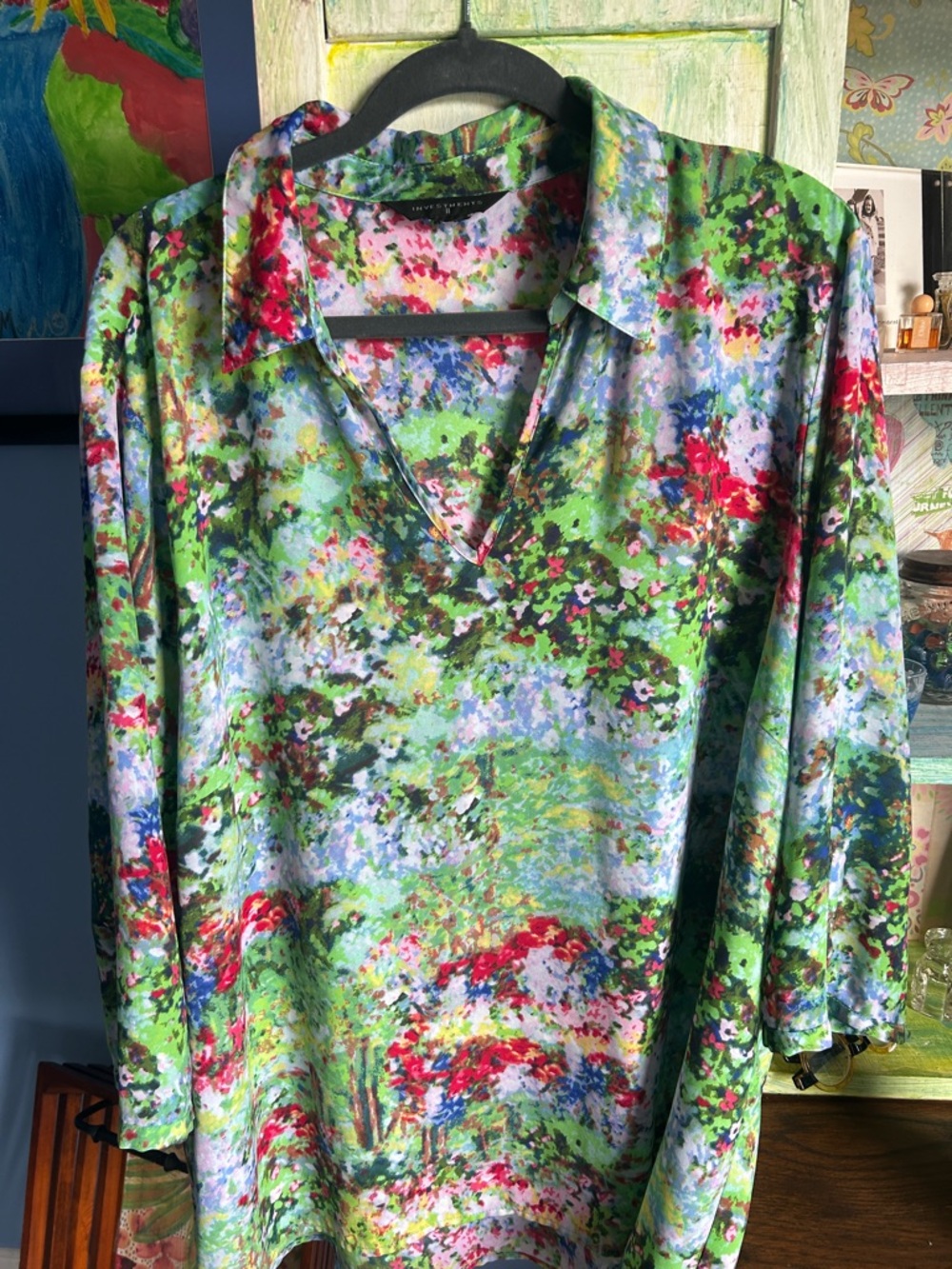 Investments Green Multicolor Floral V-Neck Blouse